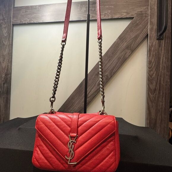 YVES SAINT LAURENT COLLEGE MINI CHAIN BAG IN RED - Picture 1 of 9